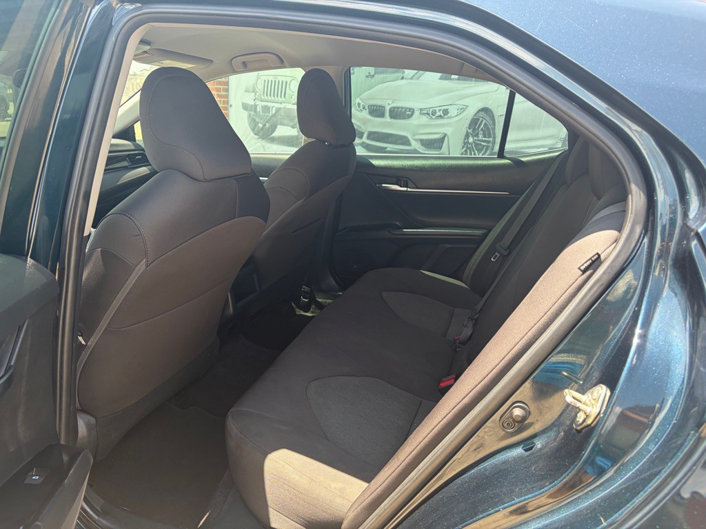 2020 Toyota Camry Image 7