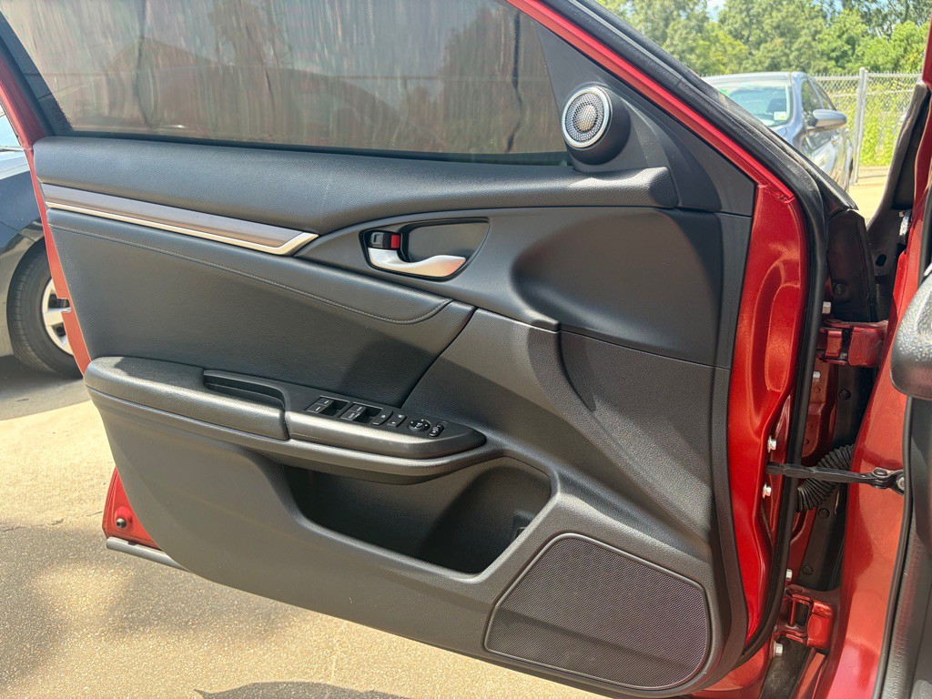 2020 Honda Civic Image 9