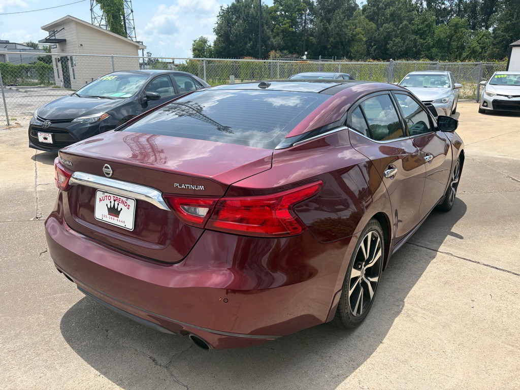 2017 Nissan Maxima Image 5