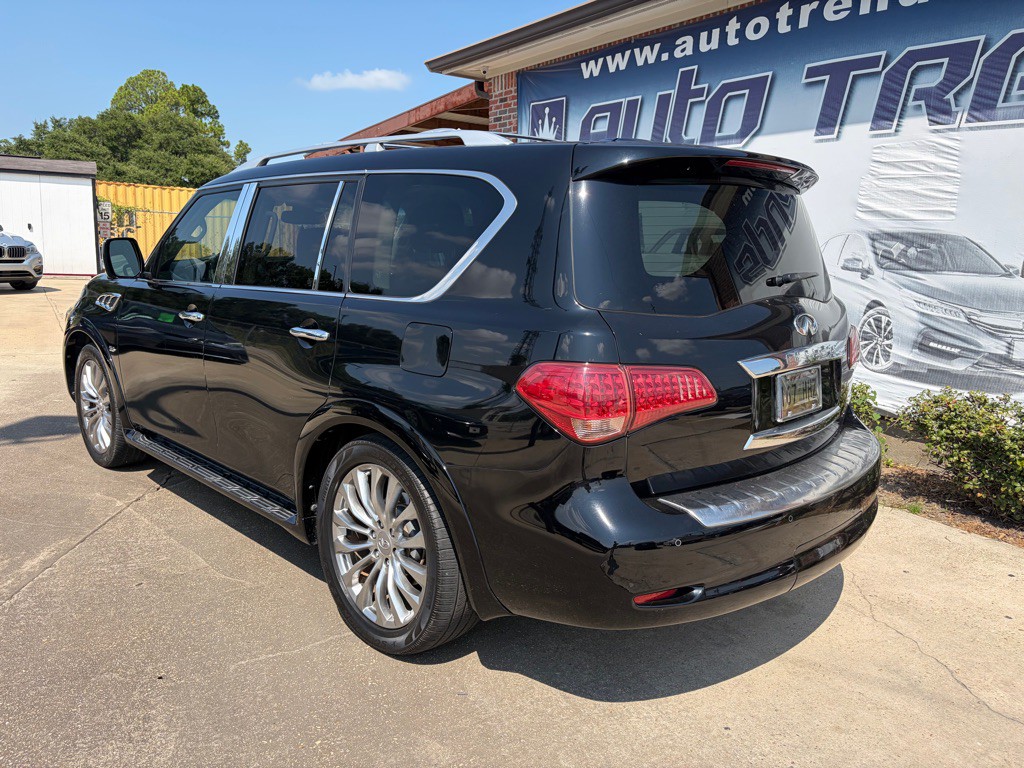 2015 INFINITI QX80 Image 4