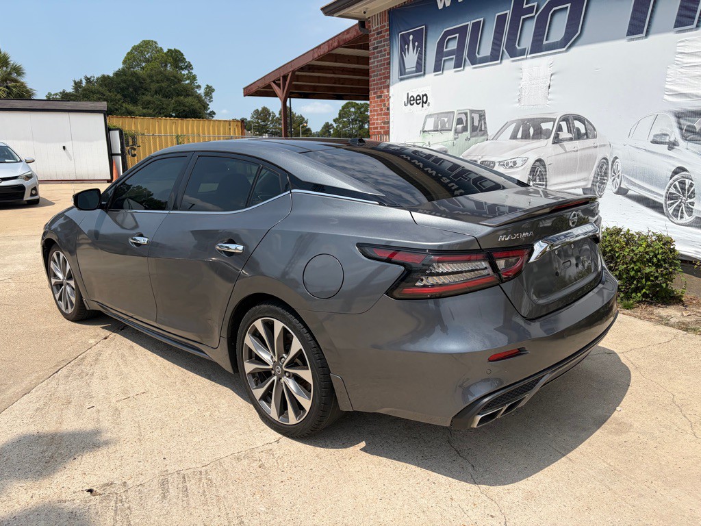 2019 Nissan Maxima Image 5