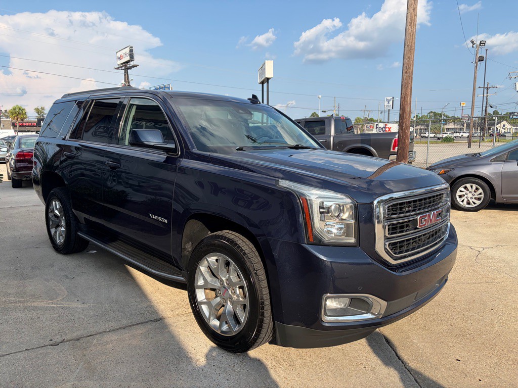2020 GMC Yukon Image 3