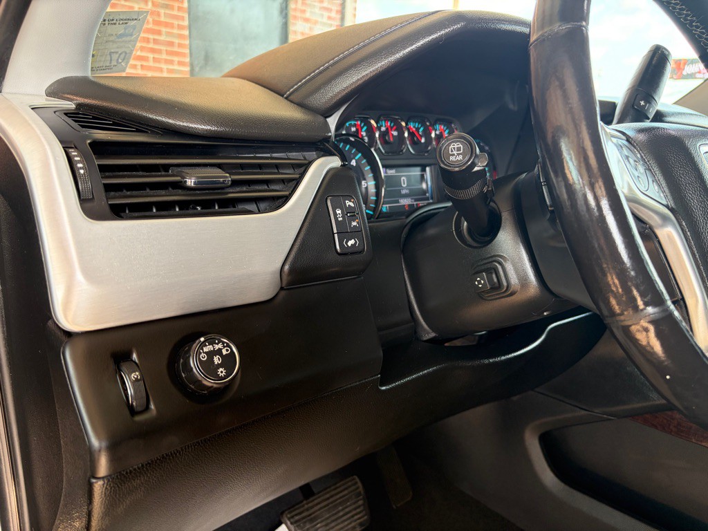 2020 GMC Yukon Image 7