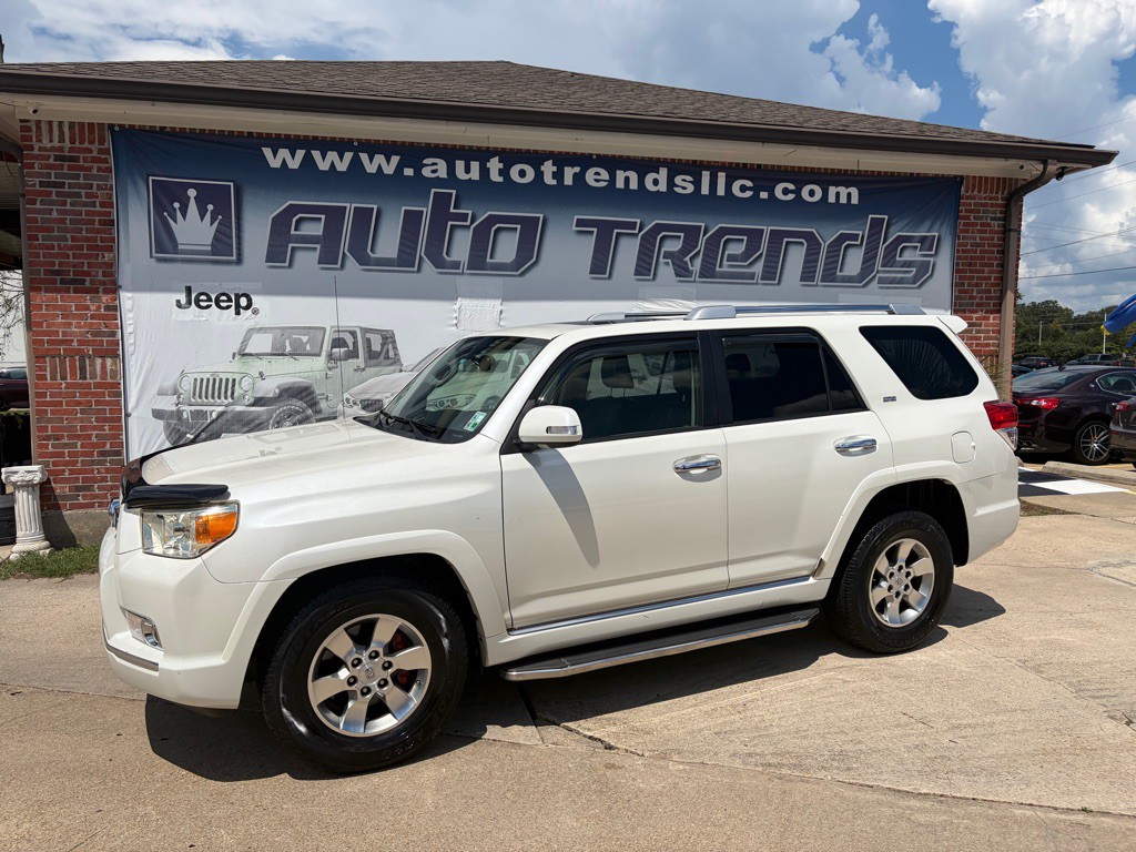 2013 Toyota 4Runner Image 1