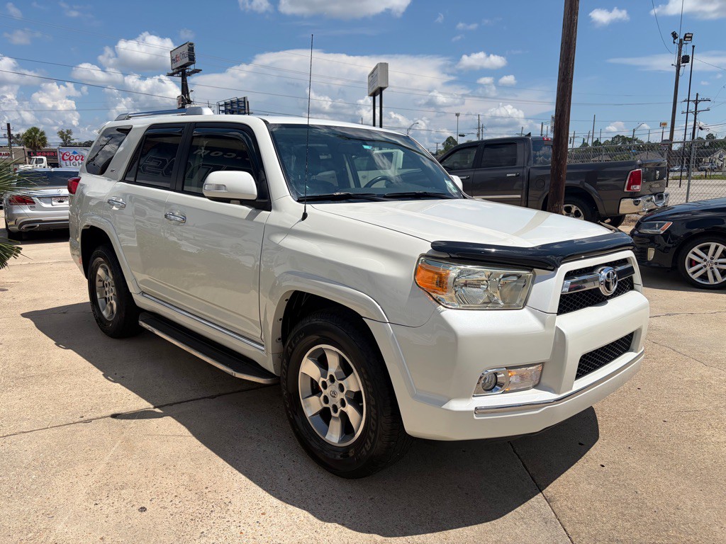 2013 Toyota 4Runner Image 3