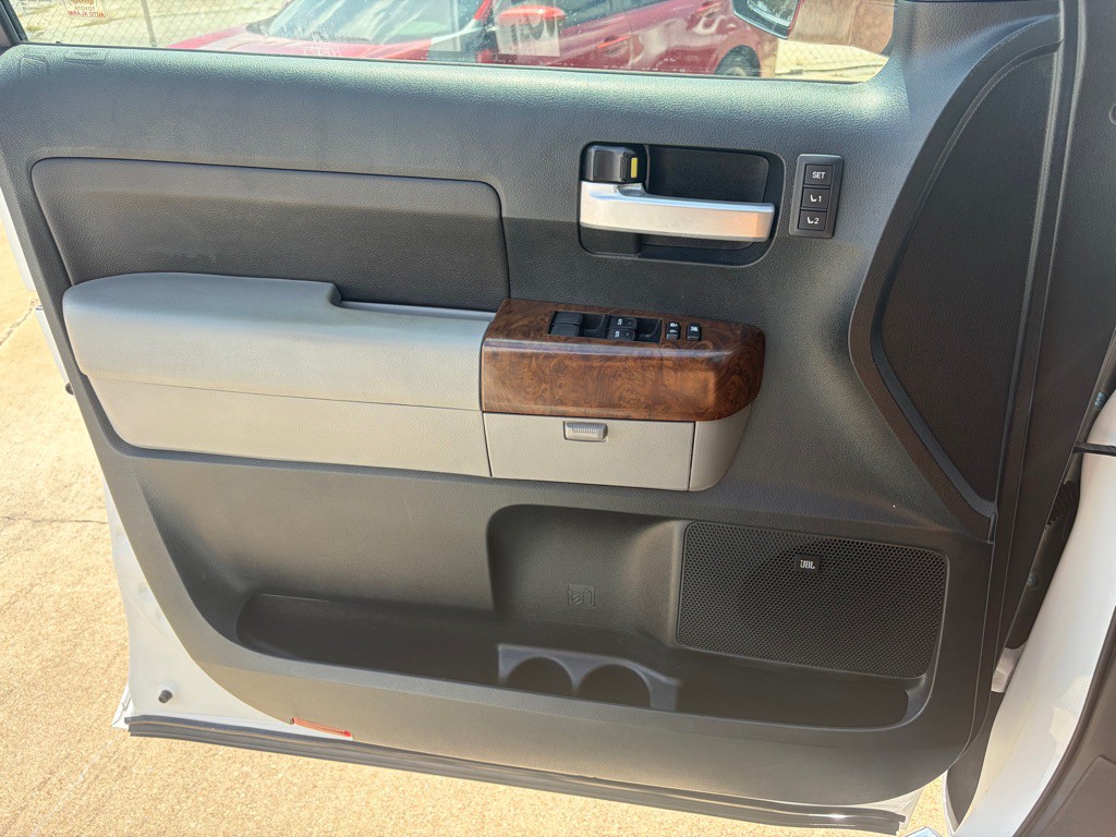 2012 Toyota Tundra Image 7
