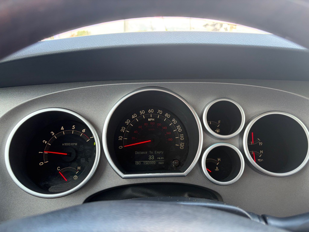 2012 Toyota Tundra Image 9