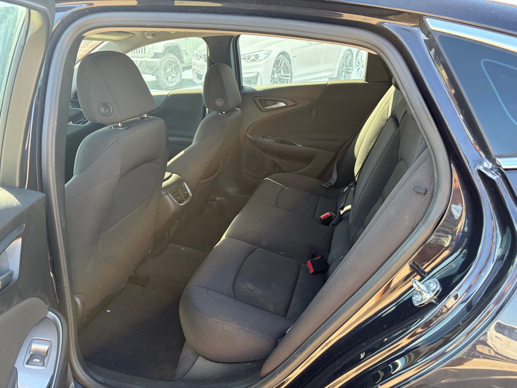 2023 Chevrolet Malibu Image 8