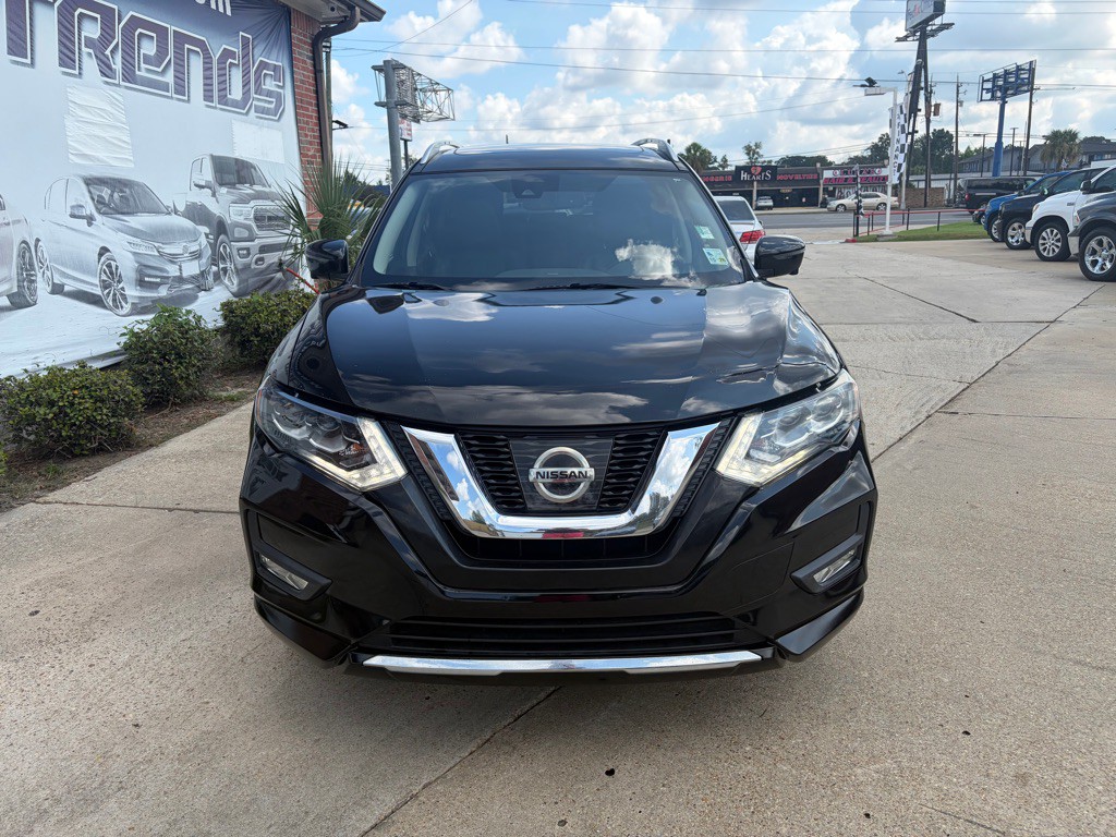 2018 Nissan Rogue Image 2