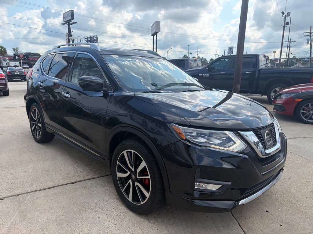 2018 Nissan Rogue Image 3