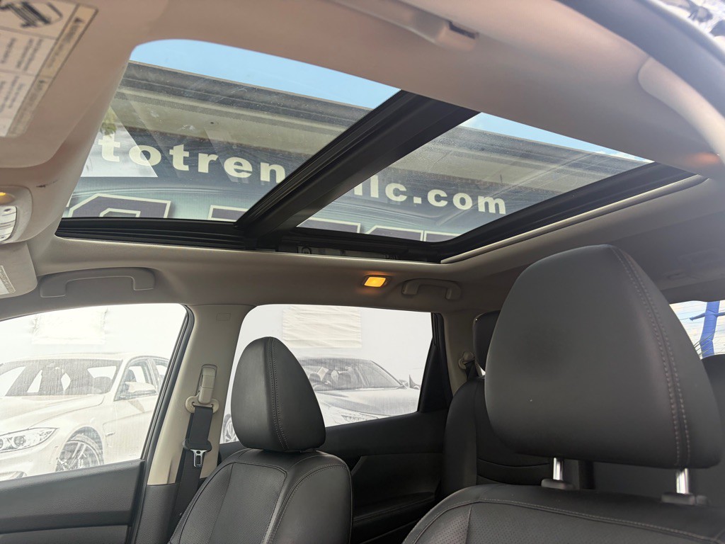 2018 Nissan Rogue Image 10