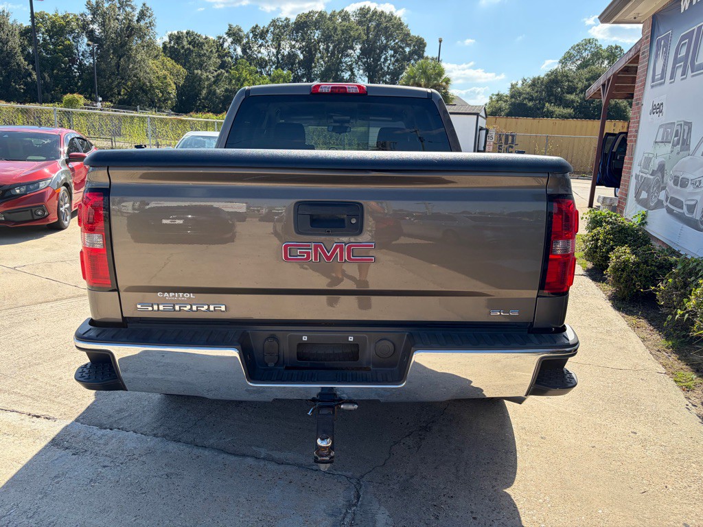 2015 GMC Sierra Image 4