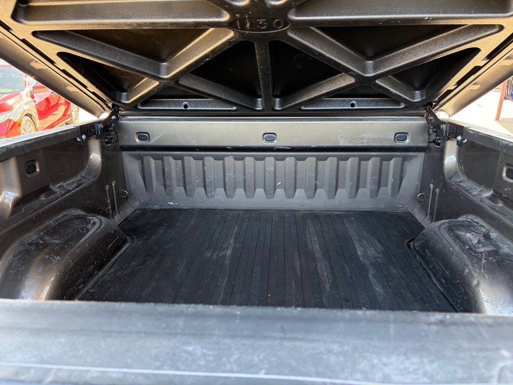2015 GMC Sierra Image 7
