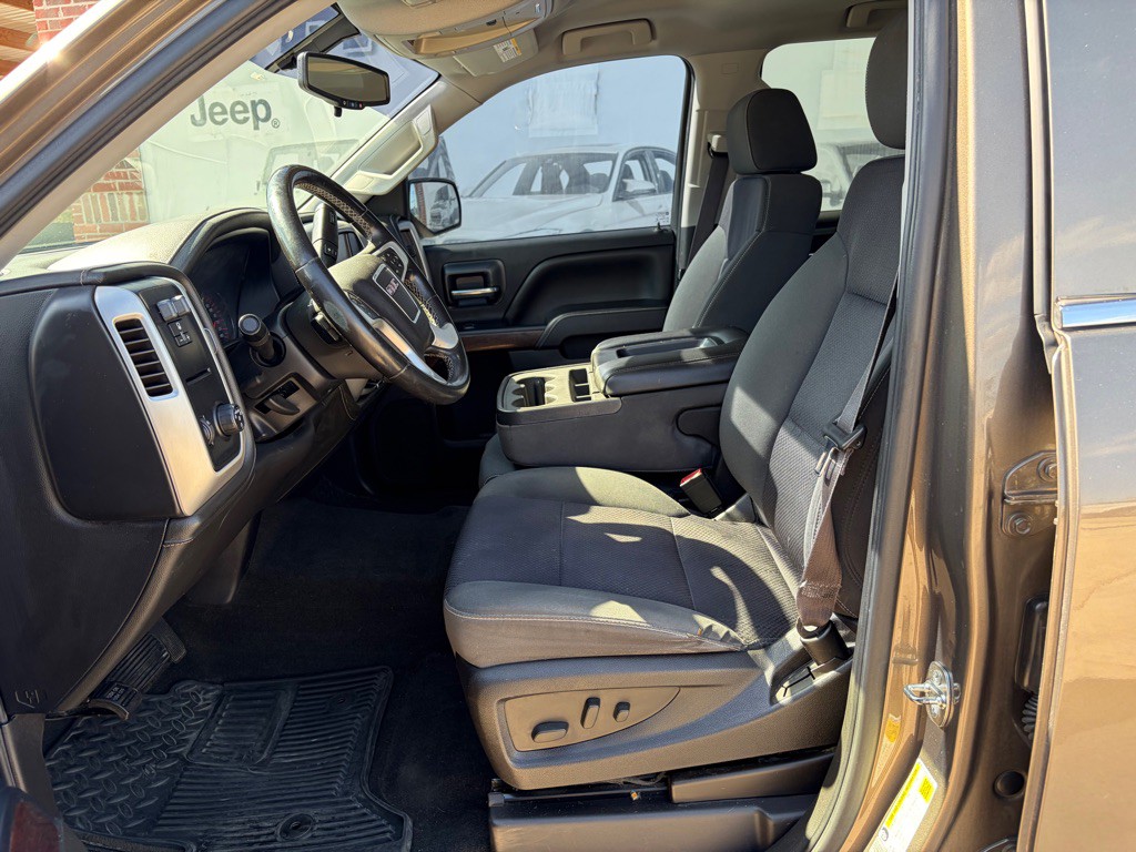 2015 GMC Sierra Image 8