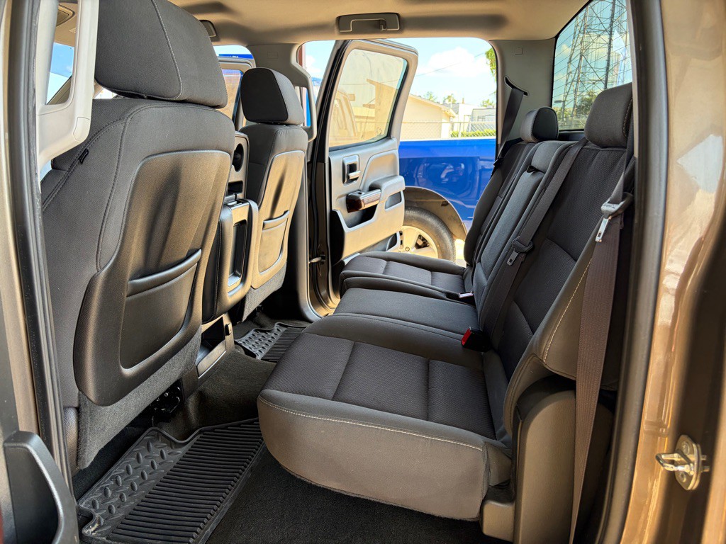 2015 GMC Sierra Image 14