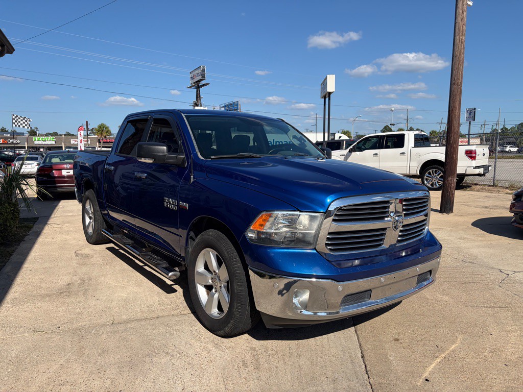 2017 RAM 1500 Image 3