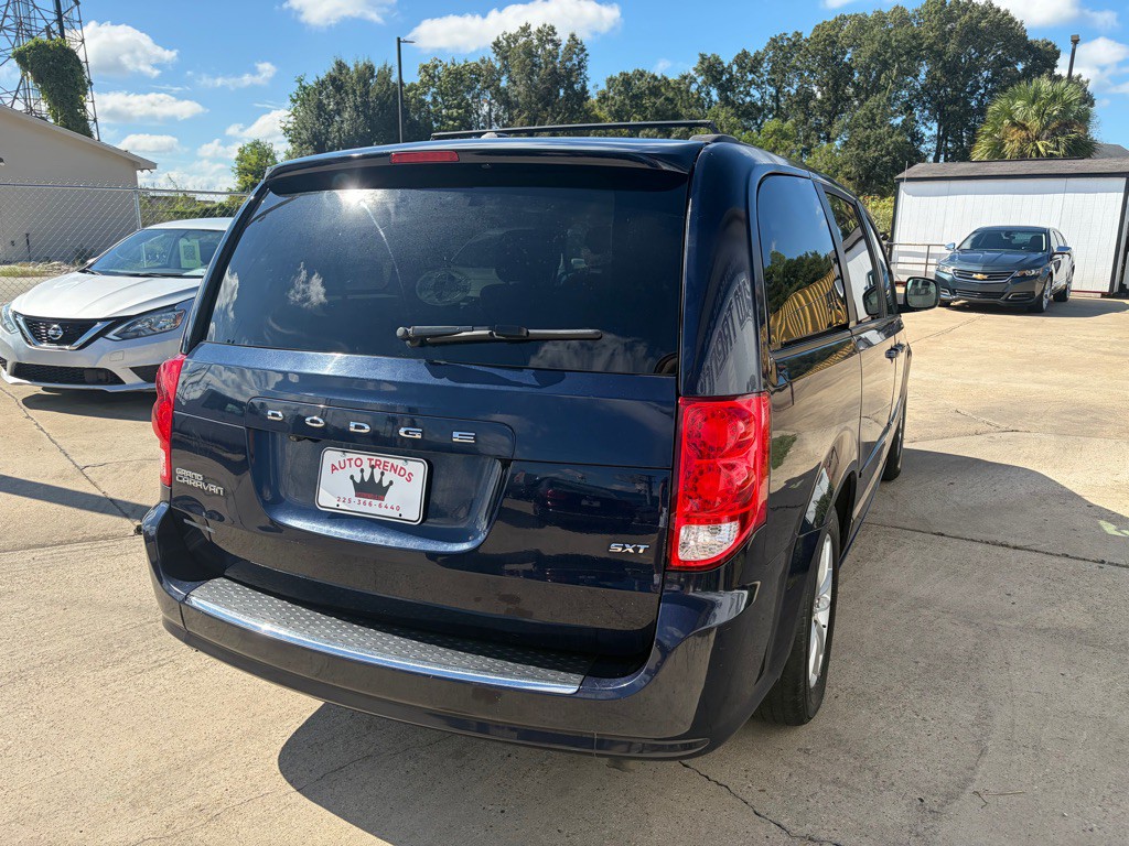 2015 Dodge Grand Caravan Image 4
