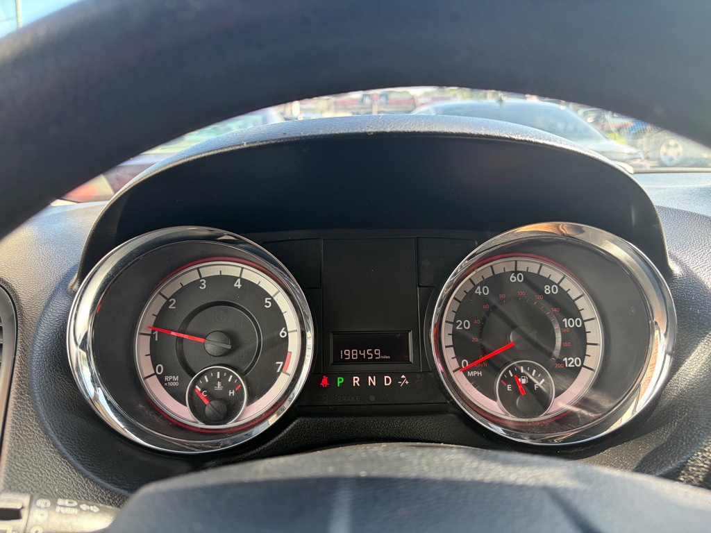 2015 Dodge Grand Caravan Image 17