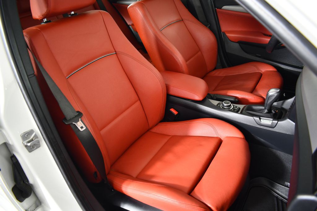 2014 BMW X1 Image 15