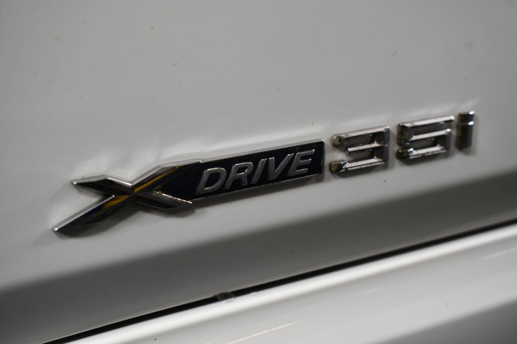 2014 BMW X1 Image 22