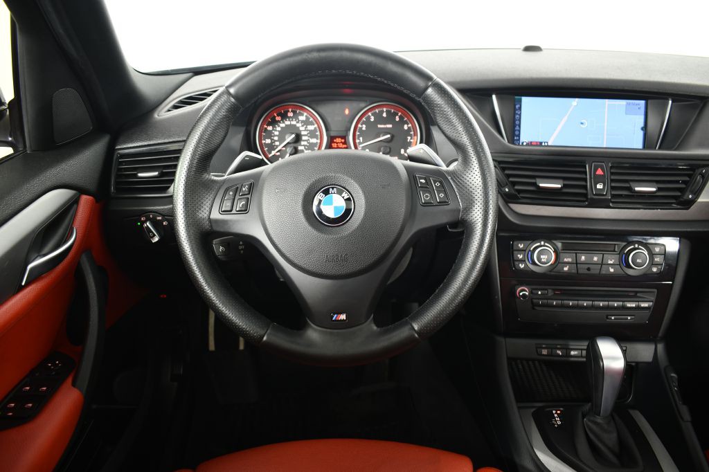 2014 BMW X1 Image 24