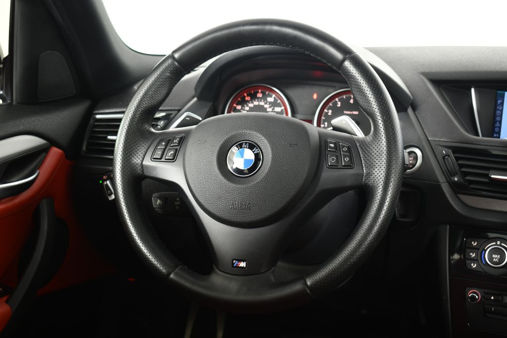 2014 BMW X1 Image 29