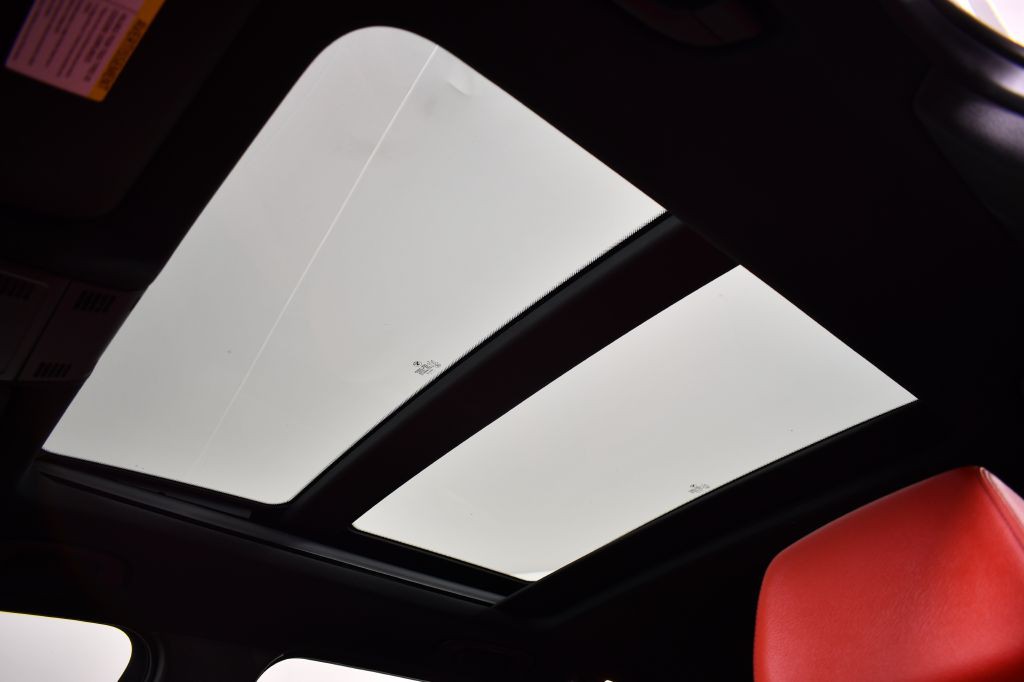 2014 BMW X1 Image 46