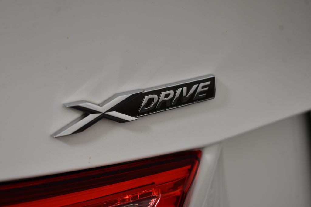 2016 BMW 4 Series Image 12