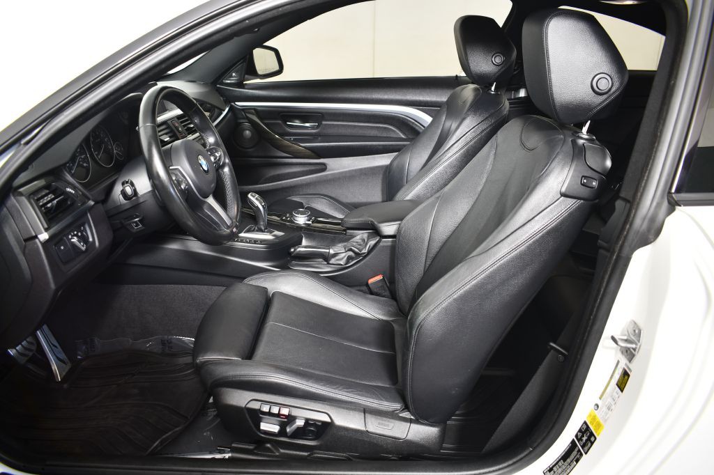 2016 BMW 4 Series Image 19