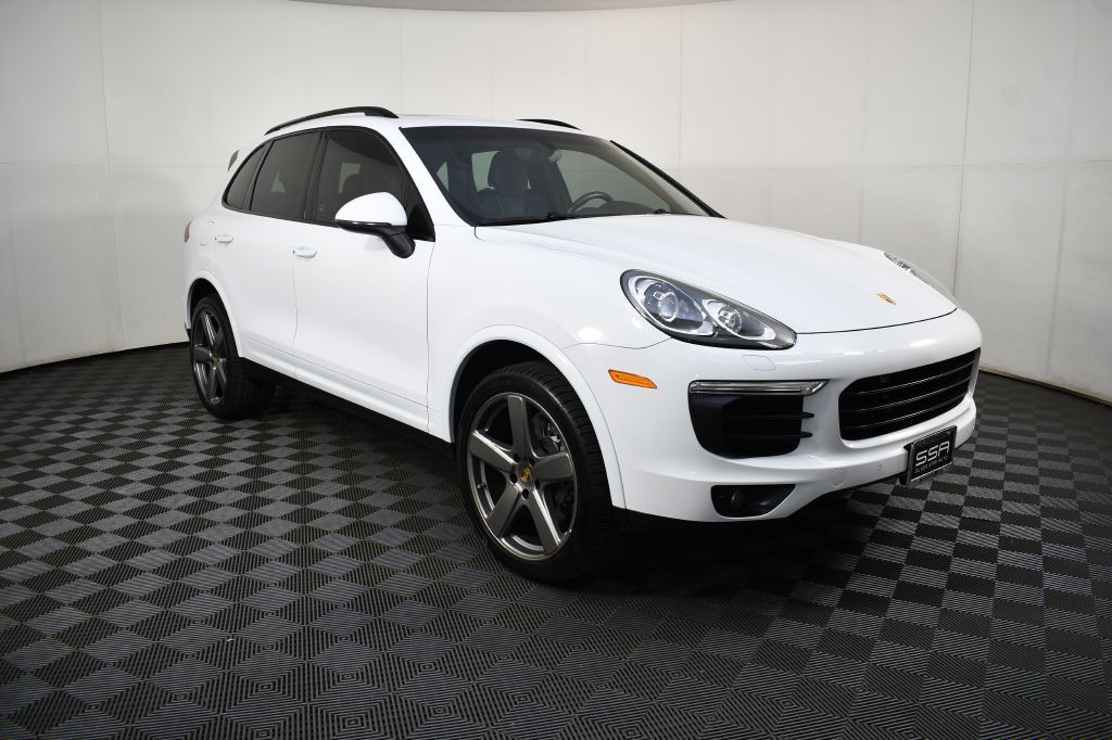 2017 Porsche Cayenne Image 4