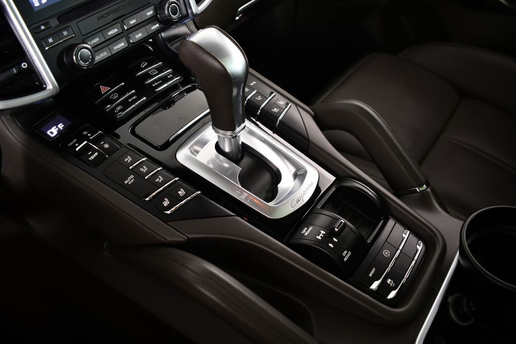 2017 Porsche Cayenne Image 30