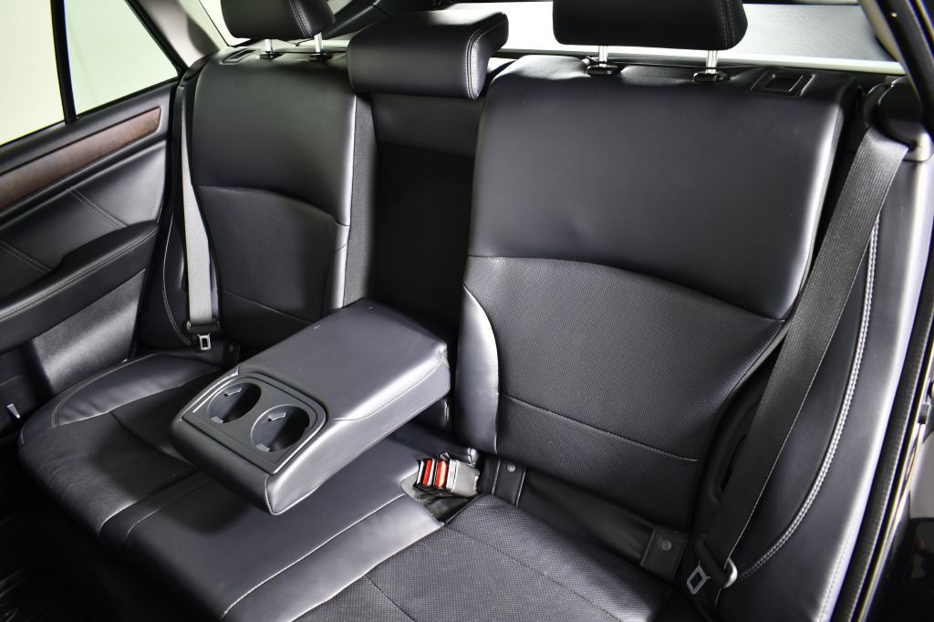 2019 Subaru Outback Image 30