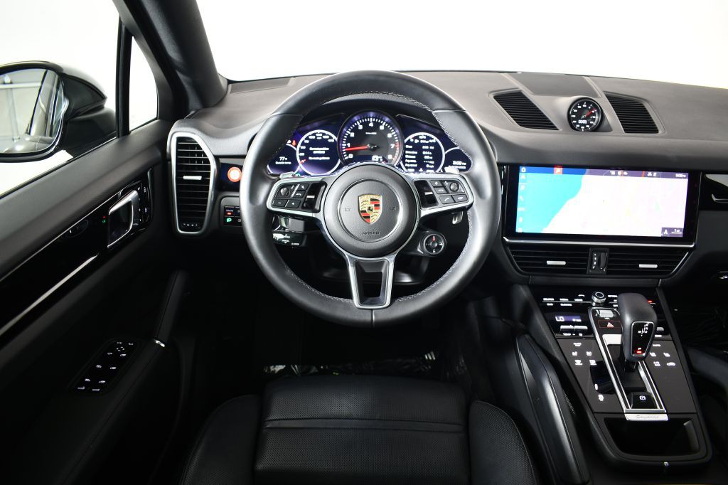 2021 Porsche Cayenne Image 19