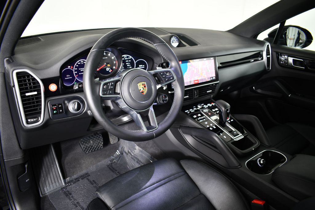 2021 Porsche Cayenne Image 21