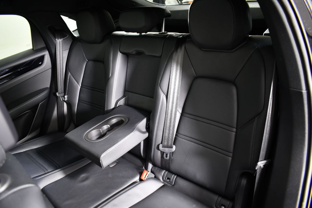 2021 Porsche Cayenne Image 29
