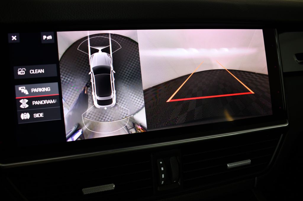 2021 Porsche Cayenne Image 51