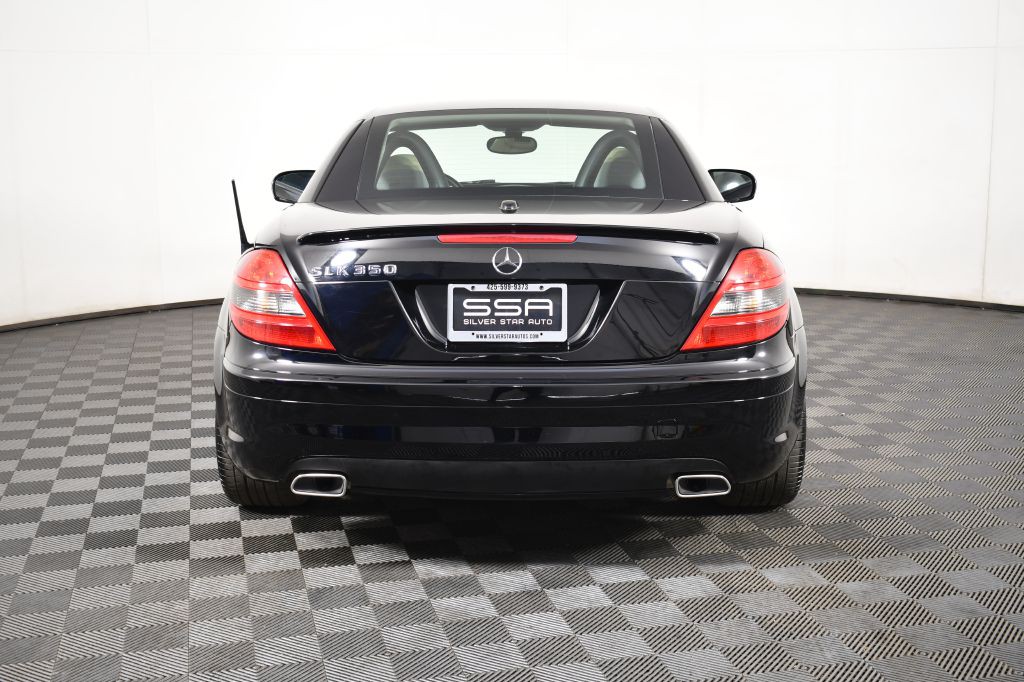 2009 Mercedes-Benz SLK-Class Image 8