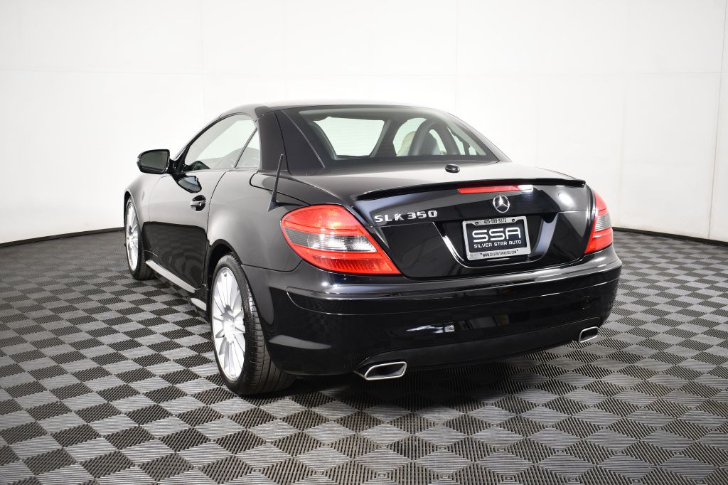2009 Mercedes-Benz SLK-Class Image 9