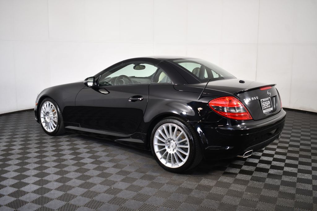 2009 Mercedes-Benz SLK-Class Image 10