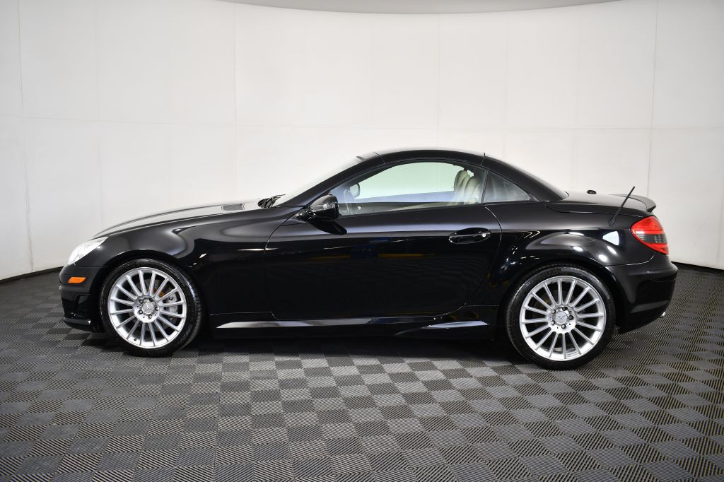 2009 Mercedes-Benz SLK-Class Image 11