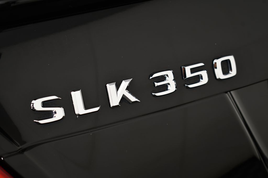 2009 Mercedes-Benz SLK-Class Image 12