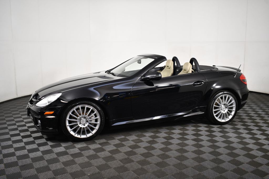 2009 Mercedes-Benz SLK-Class Image 16