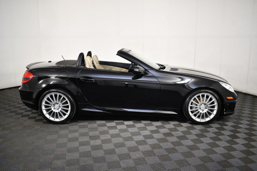 2009 Mercedes-Benz SLK-Class Image 22