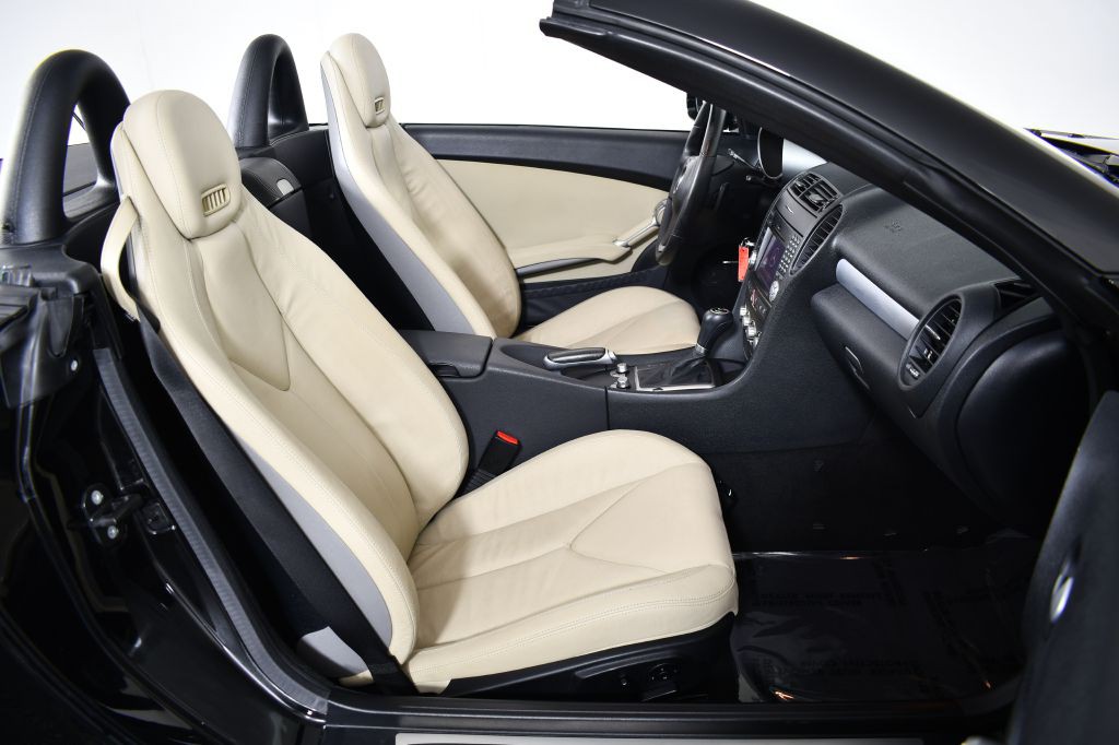 2009 Mercedes-Benz SLK-Class Image 30