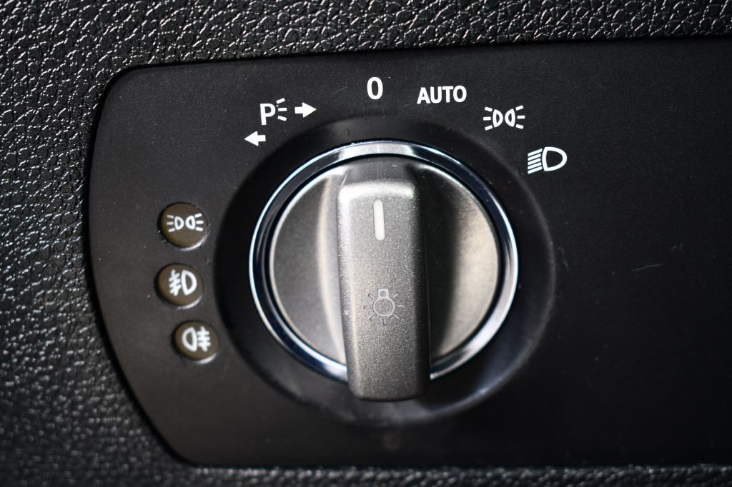 2009 Mercedes-Benz SLK-Class Image 42