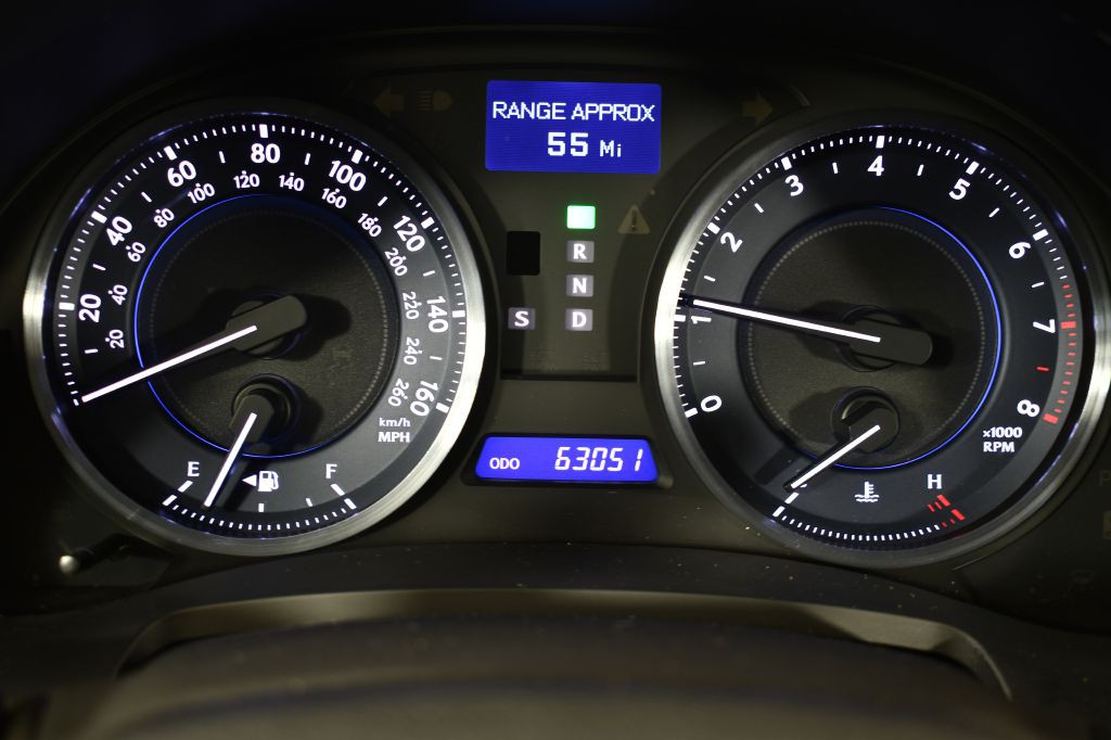 2011 Lexus IS Image 28