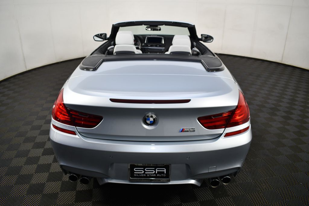 2012 BMW M6 Image 16