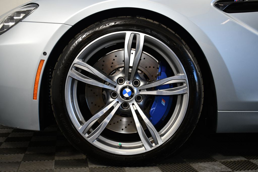 2012 BMW M6 Image 21