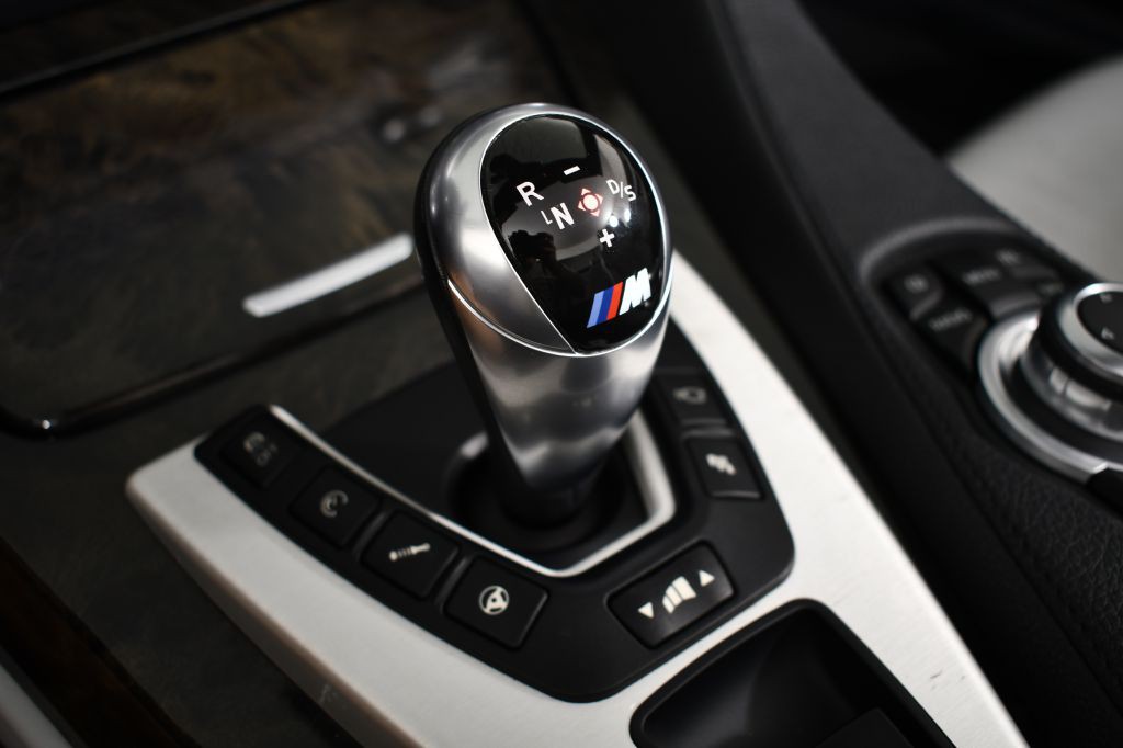2012 BMW M6 Image 45