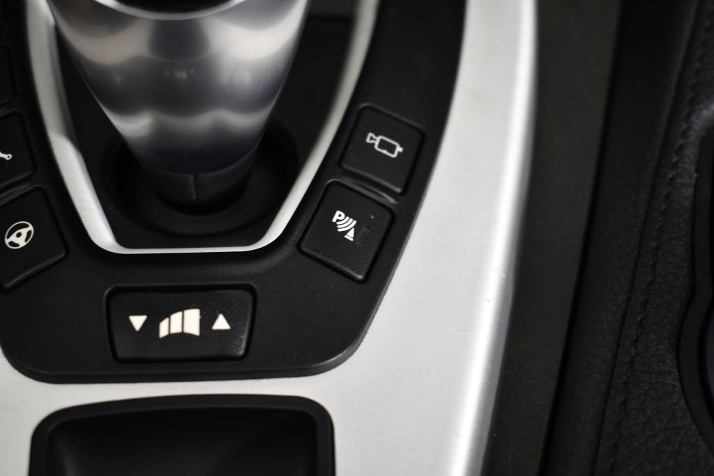 2012 BMW M6 Image 47